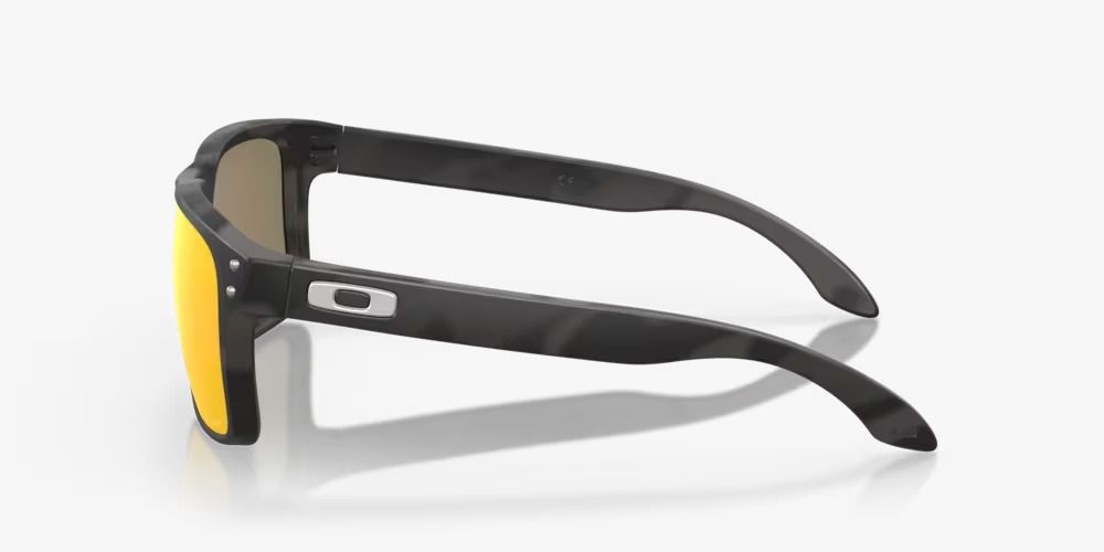 Oakley 9102-E9 Holbrrok Matte Black Camo Prizm Ruby 